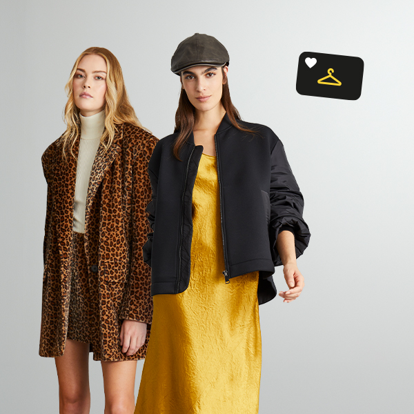 Modelle indossano blazer in fantasia animalier con gonna abbinata e giacca nera con abito giallo.