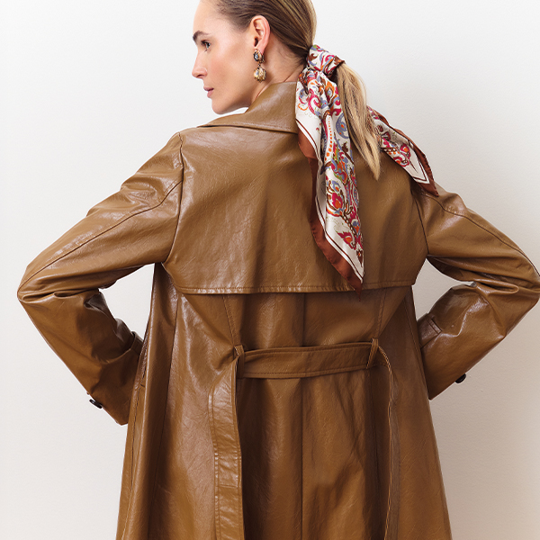 Trench en tissu enduit